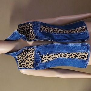 Vest-Sleeveless Denim Jacket